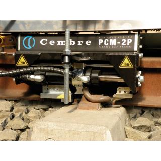 PCM-2P a 2P/FC Stroj pre montáž a demontáž Pandrol svorkovníc typu "e" a Fastclip